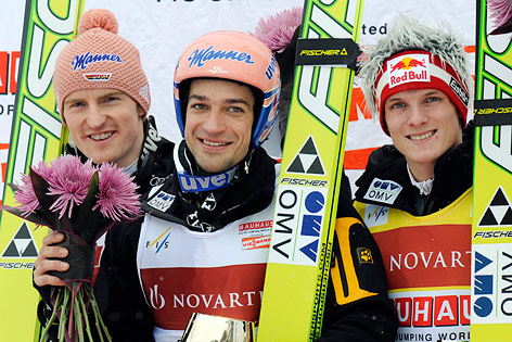 © APA/EPA/Kimimasa Mayama Severin Freud (GER), Andreas Kofler und Thomas Morgenstern