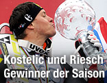 Ivica Kostelic (CRO) mit Kristallkugel