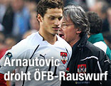 Marko Arnautovic im &Ouml;FB-Dress mit Teamchef Constantini im Hintergrund
