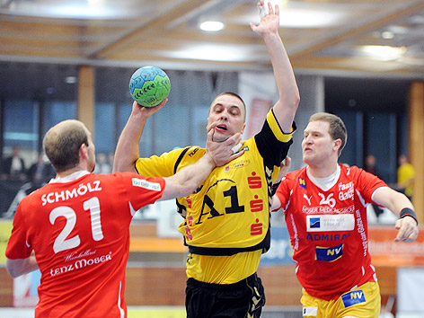 Johann Schmoelz (Krems), Risto Arnaudovski (Bregenz) und Kristof Vizvary (Krems)