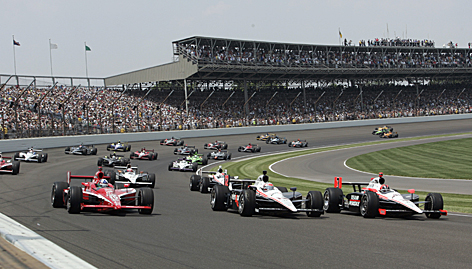 © AP/Tom Strattman Autorennen in Indianapolis