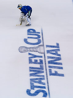 Vancouver Canucks Goalie Roberto Luongo während dem Training