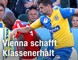 Jailson Alves Severiano (Parndorf) und Raphael Rathfuss (Vienna)