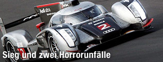 Benoit Treluyer (FRA) im Audi auf der Le-Mans-Rennstrecke