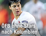 Aleksandar Dragovic im wei&szlig;en &Ouml;FB-Dress