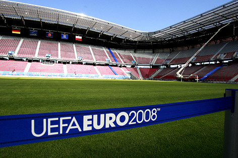 © APA/Gert Eggenberger Innenaufnahme des Klagenfurter EM-Stadions