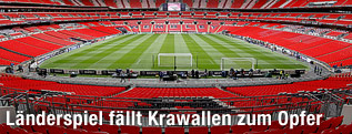 Innenansicht des leeren Wembley-Stadions