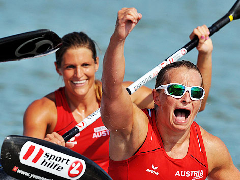 © APA/EPA/Tamas Kovacs Yvonne Schuring und Viktoria Schwarz