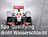 Lewis Hamilton auf regennasser Strecke