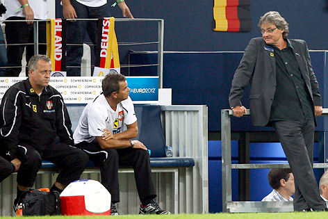 © GEPA/Christian Ort Tormanntrainer Franz Wohlfahrt, Trainerassistent Manfred Zsak und Teamchef Dietmar Constantini