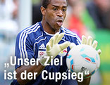Salzburg-Goalie Eddie Gustafsson während dem Training