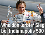 Dan Wheldon nach seinem Sieg beim Indy 500