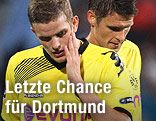 Die enttäuschten Dortmund-Spieler Sven Bender und Sebastian Kehl