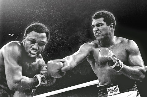 © AP/Mitsunori Chigita Muhammad Ali im Kampf gegen Joe Frazier 1975 in Manila