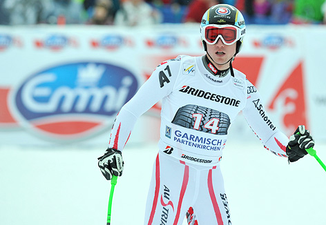 © APA/EPA/Emmi Handout/Frank May Hannes Reichelt im Ziel