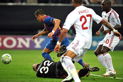 © GEPA/Richiardi Christian Abbiati (Milan) und Alexis Sanchez (Barcelona)