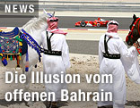 Königlicher Reiter vor der Formel-1-Strecke in Bahrain