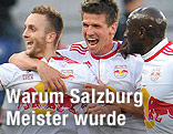 Jubel von Jakob Jantscher, Franz Schiemer und Ibrahim Sekagya