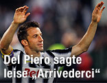 Juventus' Alessandro Del Piero winkend