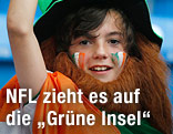 Junger verkleideter Irland-Fan