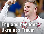 Wayne Rooney jubelt