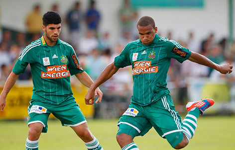 © GEPA/Mathias Mandl Muhammed Ildiz und Terrence Boyd (Rapid)