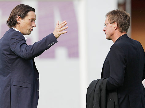 © APA/EXPA/Eibner/Majerus Salzburgs-Trainer Roger Schmidt (l) und Sportdirektor Ralf Rangnick