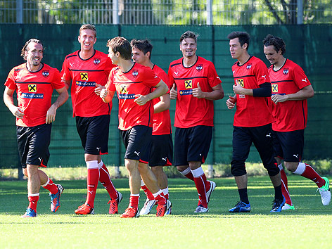 Training von Christian Fuchs, Marc Janko, Andreas Ivanschitz, Martin Harnik, Sebastian Proed, Heinz Lindner und Emanuel Pogatetz