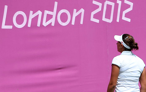 © GEPA/Christian Walgram Tamira Paszek blickt auf den Schriftzug "London 2012"