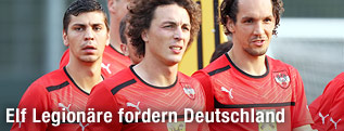 Aleksandar Dragovic, Julian Baumgartlinger und Emanuel Pogatetz im Training