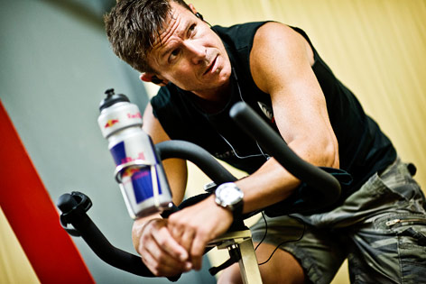 Felix Baumgartner beim Cardio-Training