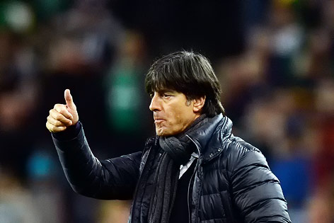 © dapd/Sascha Schuermann Deutschlands Bundestrainer Joachim Löw