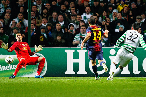 Tony Watt schießt ein Tor