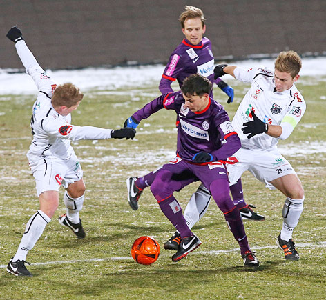 Christian Thonhofer (WAC), Philipp Hosiner (Austria) und Michael Sollbauer (WAC)