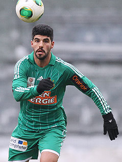 Muhammed Ildiz mit Ball