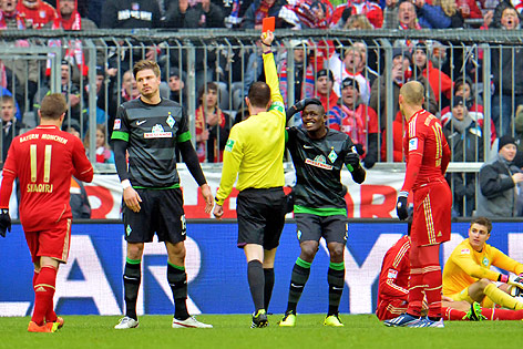 © AP/Kerstin Joensson Rote Karte für Sebastian Prödl (Bremen)
