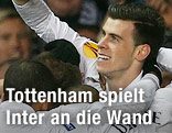 Tottenham-Spieler jubeln