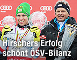 Gesamtweltcupsieger Marcel Hirscher und ÖSV-Sportdirektor Hans Pum