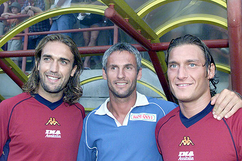 © GEPA/Phillip Graf Gabriel Batistuta (Roma), Michael Konsel, Francesco Totti (Roma)