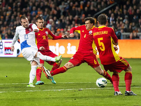 © APA/EPA/Koen van Weel Tor von Rafael van der Vaart (NED)