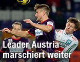 James Holland (Austria Wien) und Thomas Löffler (Innsbruck)