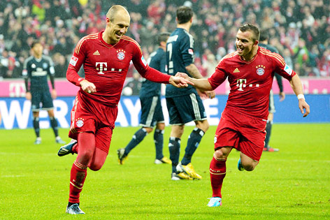 Arjen Robben und Xherdan Shaqiri (Bayern) jubeln