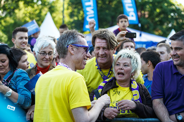 © ORF.at/Dominique Hammer Peter Stöger begrüßt Austria-Fans