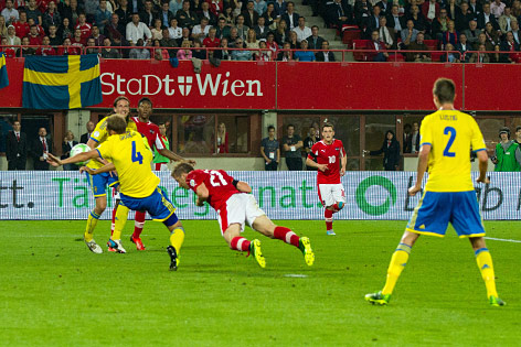 © ORF.at/Peter Pfeiffer Mark Janko mit einem Flugkopfball