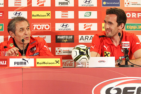 © GEPA/Christian Ort Teamchef Marcel Koller und Christian Fuchs (AUT)