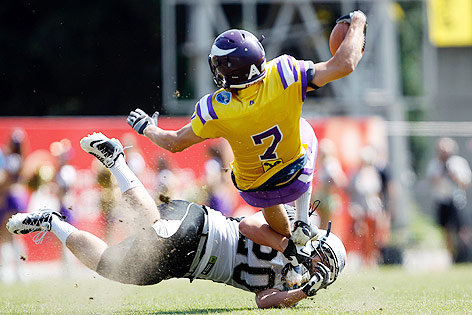 Patrick Pilger (Raiders) und Michael Zweifel (Vikings).