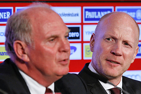 © Reuters/Michaela Rehle Bayern-Präsident Uli Hoeneß und Sportdirektor Matthias Sammer
