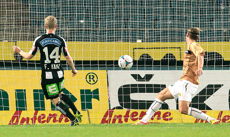 Florian Kainz (Sturm) erzielt das 1:0 gegen Innsbruck