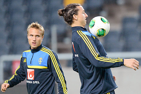 © APA/Robert Jäger Zlatan Ibrahimovic und Pierre Bengtsson, Schweden