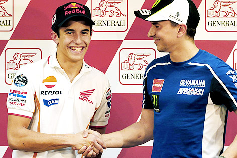 Handshake zwischen Marc Marquez und  Jorge Lorenzo